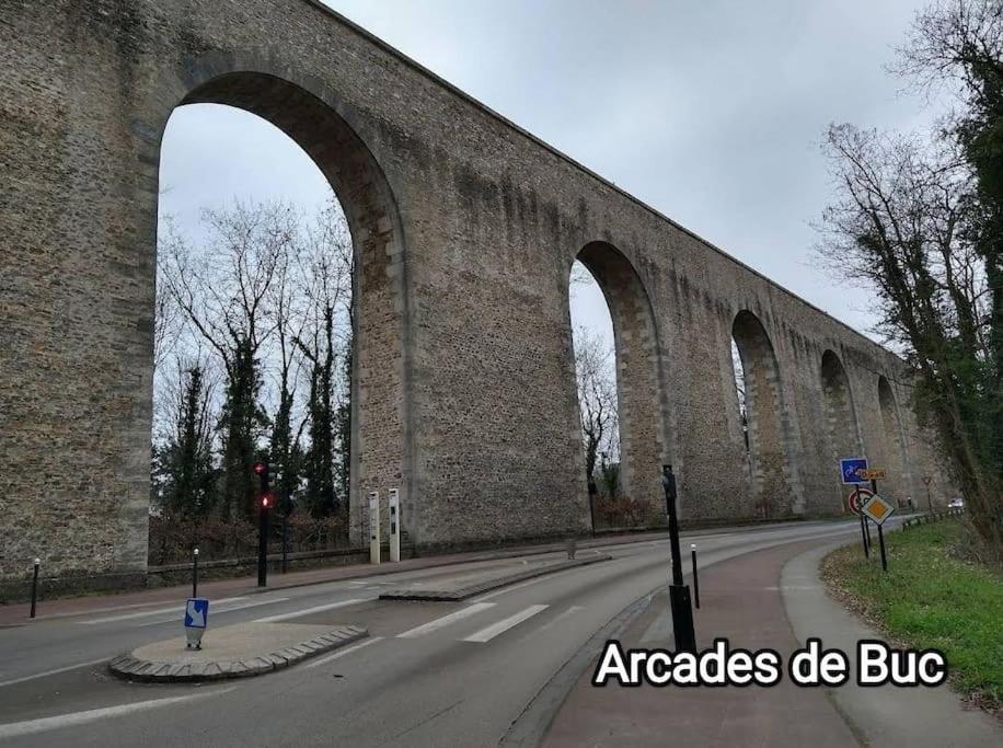 Versailles Trip Appartement Buc  Dış mekan fotoğraf